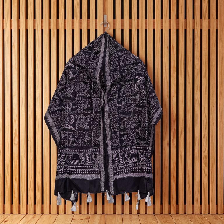 Kantha Stole (Black & White)